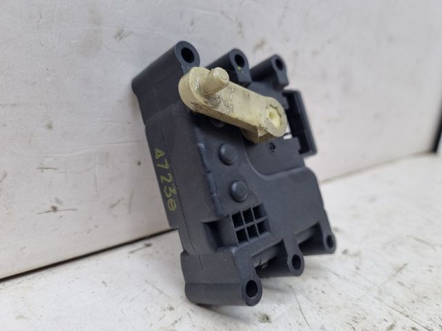 bontott MAZDA 3 Fűtés Állító Motor