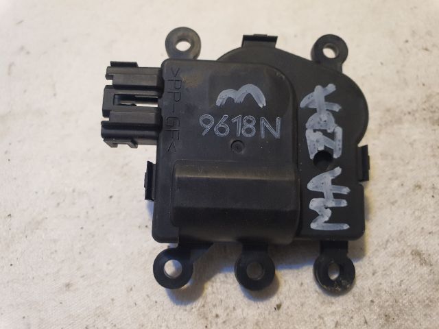 bontott MAZDA 3 Fűtés Állító Motor