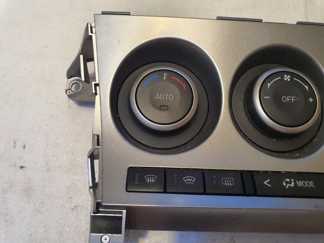 bontott MAZDA 3 Fűtéskapcsoló (digit klímás)