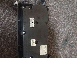 bontott MAZDA 3 Fűtéskapcsoló (digit klímás)