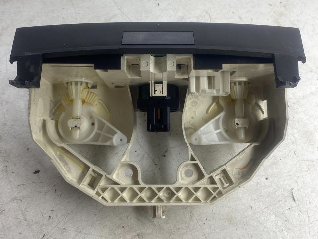 bontott MAZDA 3 Fűtéskapcsoló (manuális klímás)