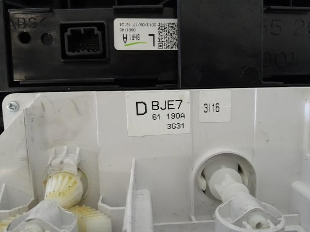 bontott MAZDA 3 Fűtéskapcsoló