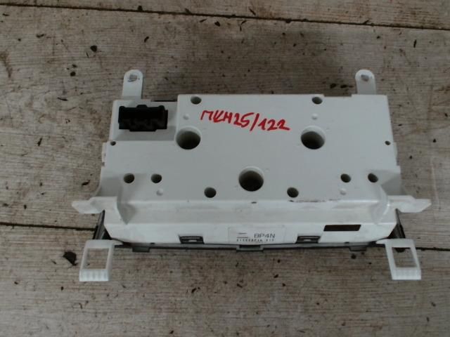 bontott MAZDA 3 Fűtéskapcsoló