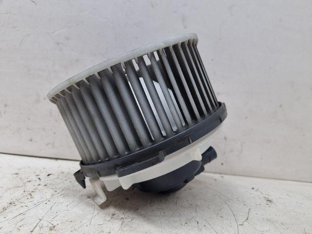 bontott MAZDA 3 Fűtőmotor (Klímás)