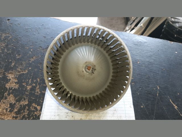 bontott MAZDA 3 Fűtőmotor (Nem klímás)