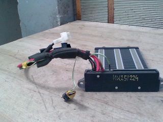 bontott MAZDA 3 Fűtőradiátor (Elektromos)