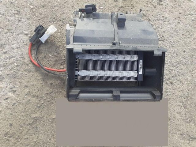 bontott MAZDA 3 Fűtőradiátor (Elektromos)