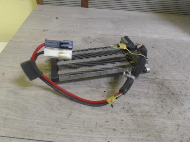 bontott MAZDA 3 Fűtőradiátor (Elektromos)
