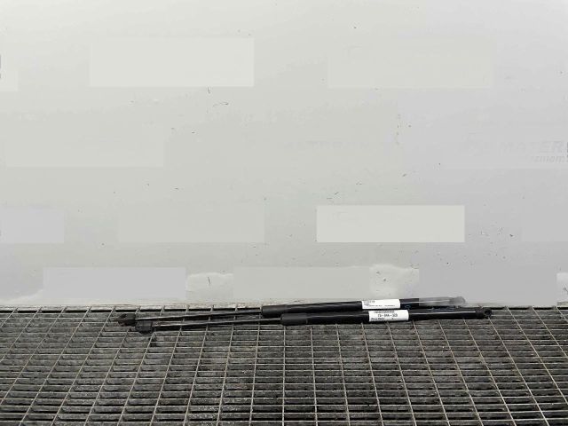 bontott MAZDA 3 Gázrugós Kitámasztó Teleszkóp Csomagtérajtó (Pozíciófüggetlen)