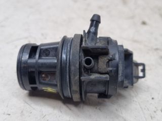 bontott MAZDA 3 Hátsó Ablakmosó Szivattyú