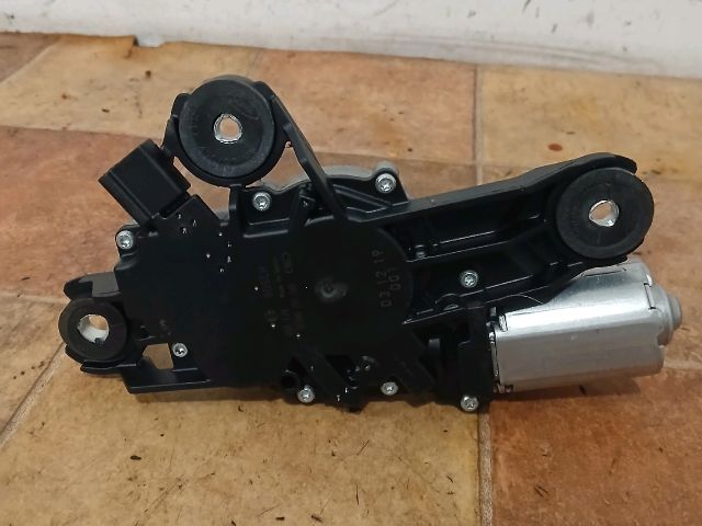 bontott MAZDA 3 Hátsó Ablaktörlő Motor