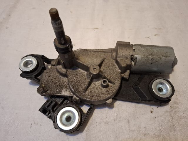 bontott MAZDA 3 Hátsó Ablaktörlő Motor