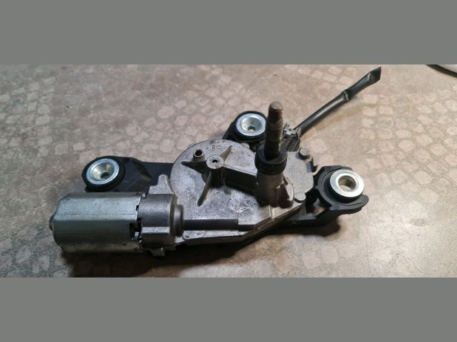 bontott MAZDA 3 Hátsó Ablaktörlő Motor