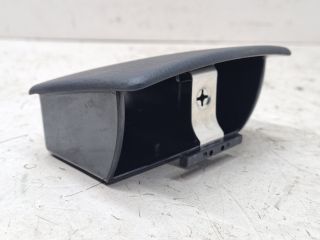 bontott MAZDA 3 Hátsó Hamutartó