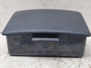 bontott MAZDA 3 Hátsó Hamutartó