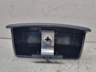 bontott MAZDA 3 Hátsó Hamutartó