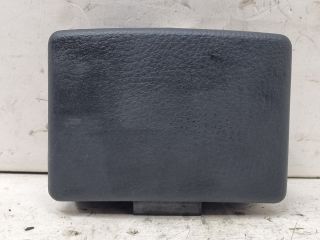 bontott MAZDA 3 Hátsó Hamutartó