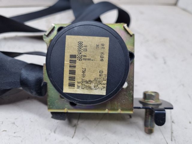 bontott MAZDA 3 Hátsó középső Biztonsági Öv