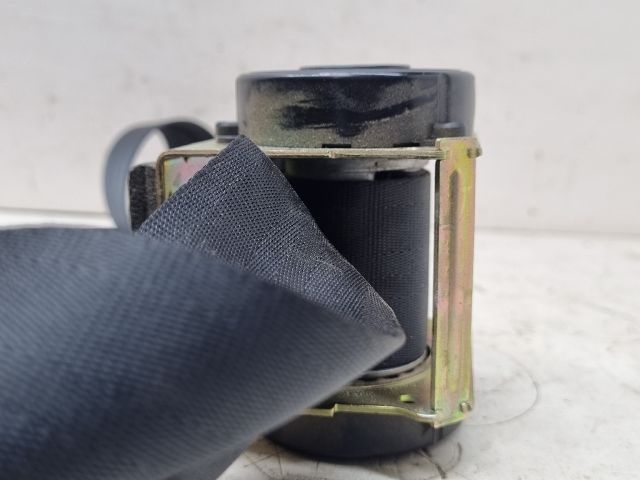 bontott MAZDA 3 Hátsó középső Biztonsági Öv