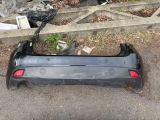 bontott MAZDA 3 Hátsó Lökhárító (Részeivel)