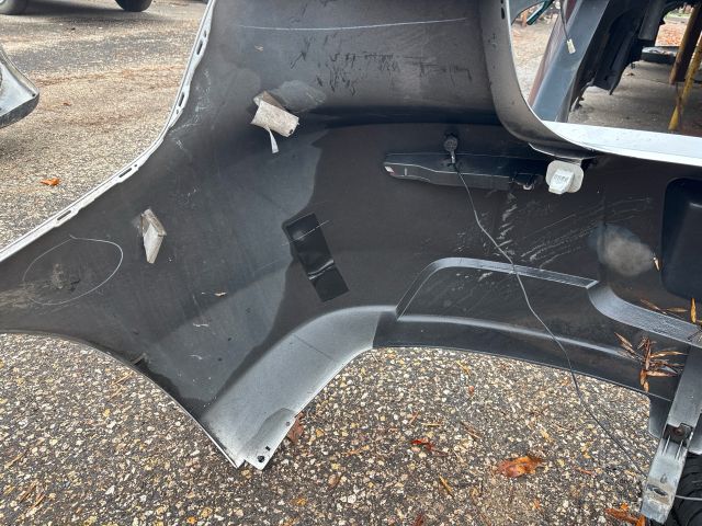 bontott MAZDA 3 Hátsó Lökhárító (Üresen)