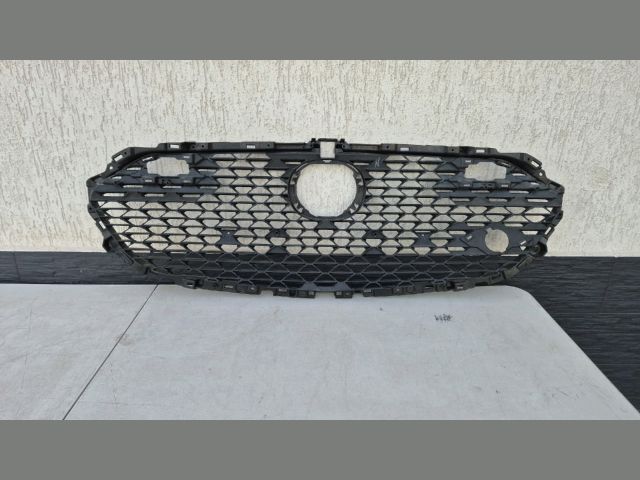 bontott MAZDA 3 Hűtőrács