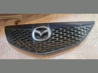 bontott MAZDA 3 Hűtőrács