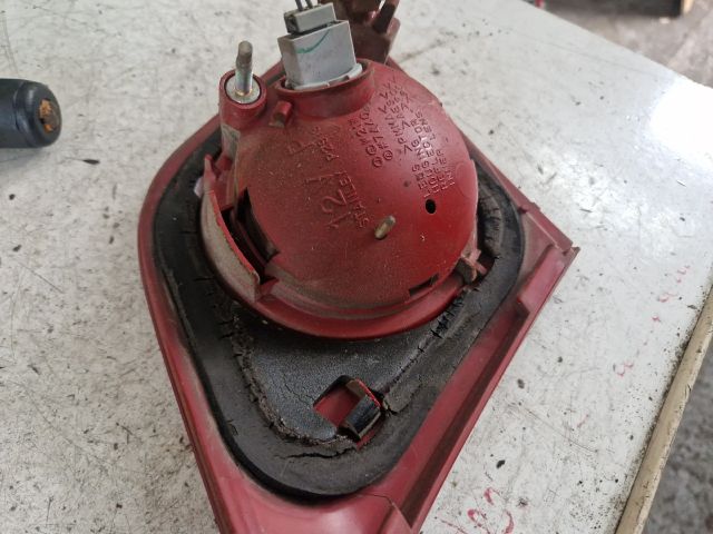 bontott MAZDA 3 Jobb Belső Hátsó Lámpa