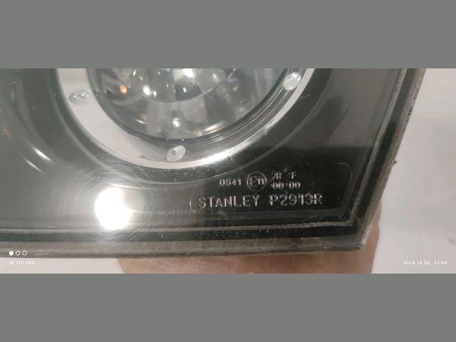 bontott MAZDA 3 Jobb Belső Hátsó Lámpa