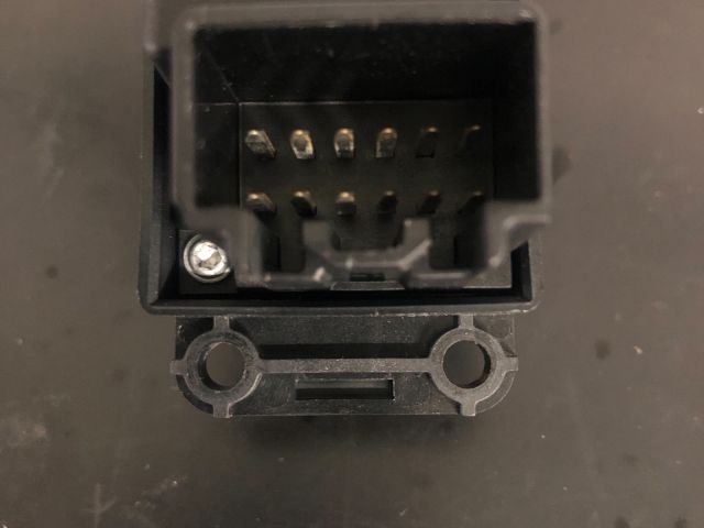 bontott MAZDA 3 Jobb első Ablakemelő Kapcsoló