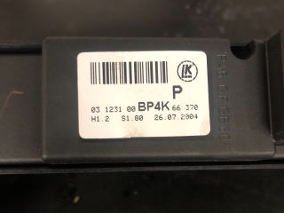 bontott MAZDA 3 Jobb első Ablakemelő Kapcsoló