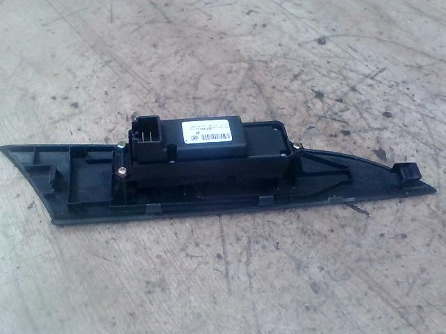 bontott MAZDA 3 Jobb első Ablakemelő Kapcsoló