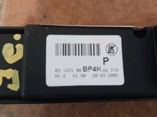 bontott MAZDA 3 Jobb első Ablakemelő Kapcsoló