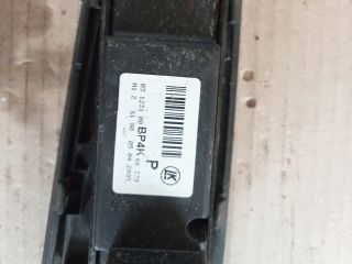 bontott MAZDA 3 Jobb első Ablakemelő Kapcsoló