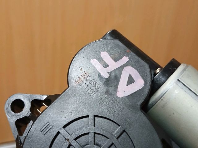 bontott MAZDA 3 Jobb első Ablakemelő Motor