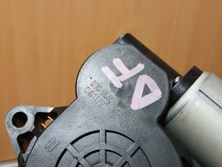 bontott MAZDA 3 Jobb első Ablakemelő Motor