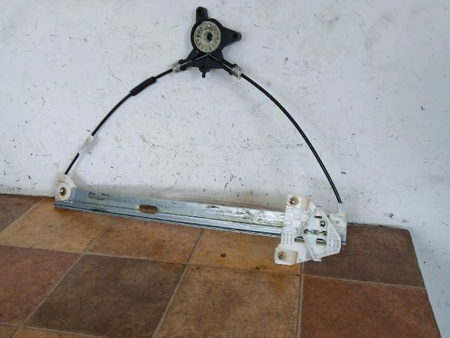 bontott MAZDA 3 Jobb első Ablakemelő Szerkezet (Elektromos)