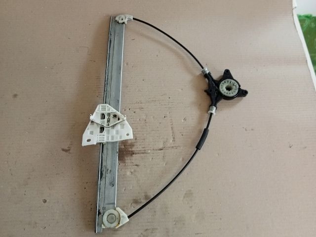 bontott MAZDA 3 Jobb első Ablakemelő Szerkezet (Elektromos)