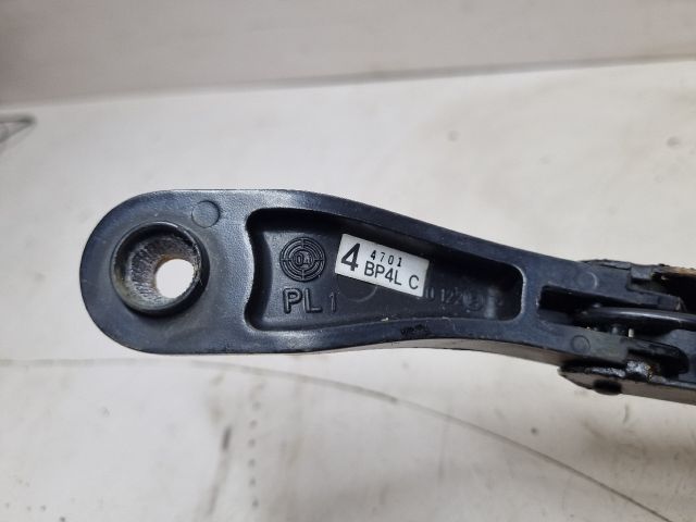 bontott MAZDA 3 Jobb első Ablaktörlő Kar