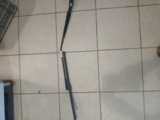 bontott MAZDA 3 Jobb első Ablaktörlő Kar