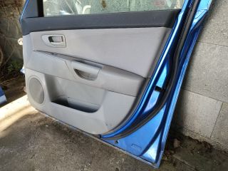 bontott MAZDA 3 Jobb első Ajtó (Részeivel)