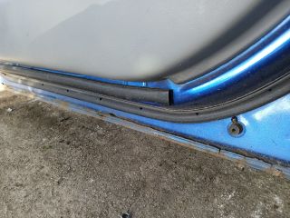 bontott MAZDA 3 Jobb első Ajtó (Részeivel)