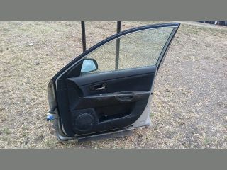 bontott MAZDA 3 Jobb első Ajtó (Részeivel)