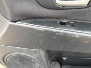 bontott MAZDA 3 Jobb első Ajtó (Részeivel)