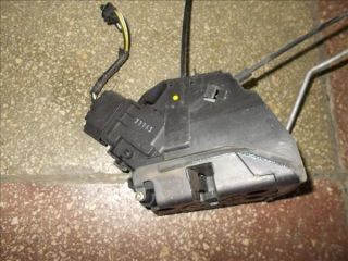 bontott MAZDA 3 Jobb első Ajtózár