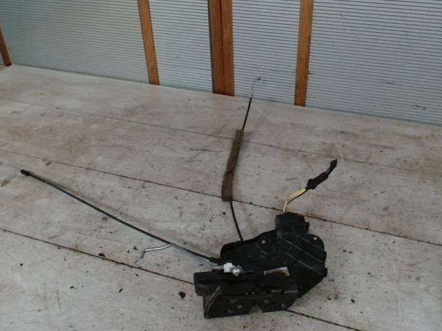 bontott MAZDA 3 Jobb első Ajtózár