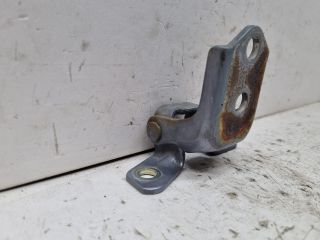 bontott MAZDA 3 Jobb első Alsó Zsanér