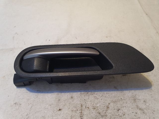 bontott MAZDA 3 Jobb első Belső Kilincs