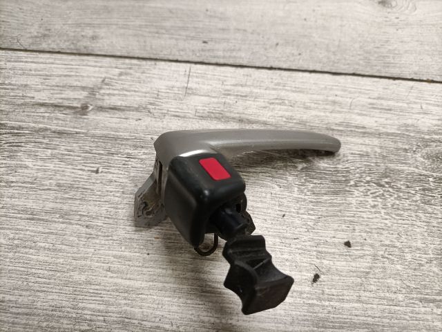 bontott MAZDA 3 Jobb első Belső Kilincs