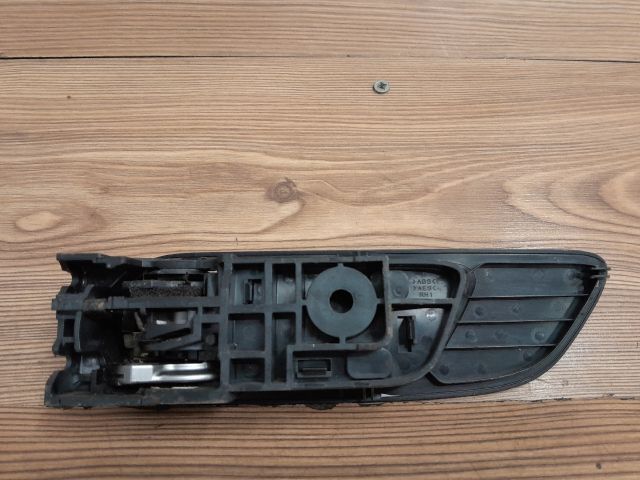 bontott MAZDA 3 Jobb első Belső Kilincs